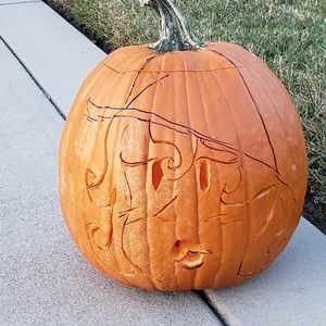 Meet your Posher, Tee